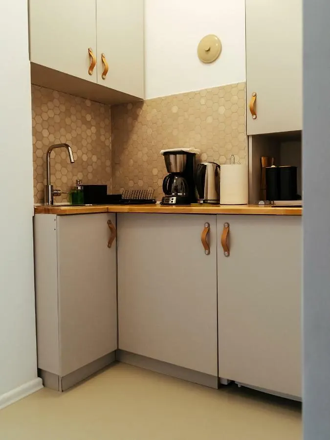 Apartment Top Location - Queen Elizabeth Studio Flat Bucharest Romania