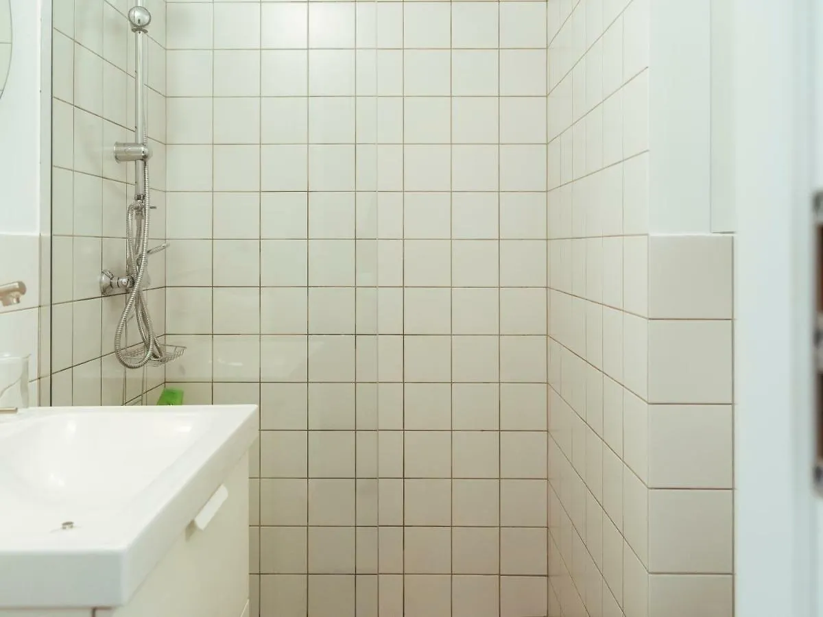 Top Location - Queen Elizabeth Studio Flat Bucharest 0*,  Romania