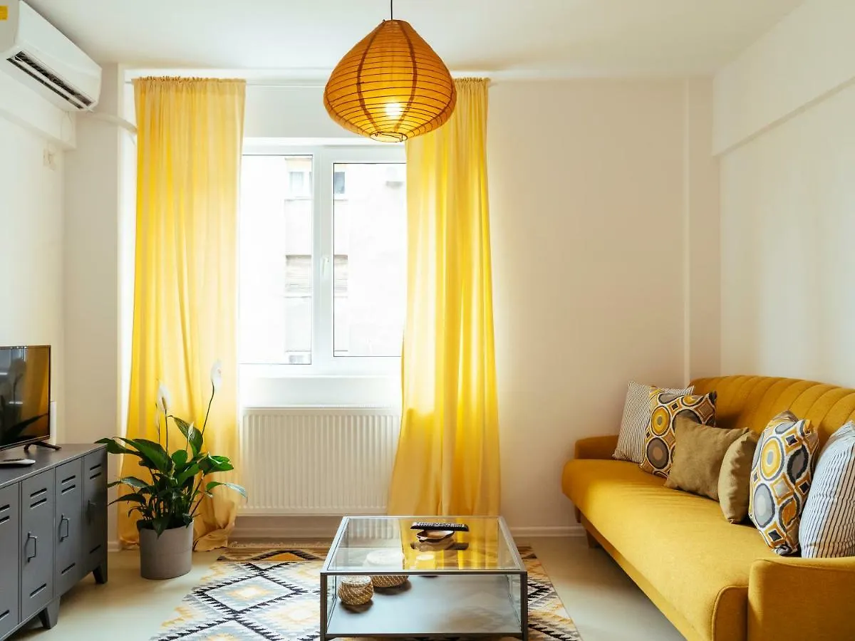 Apartment Top Location - Queen Elizabeth Studio Flat Bucharest Romania